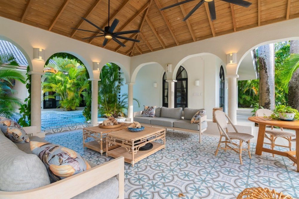 Вилла в живописном Кабрете на первой линии у моря, Республика Доминикана