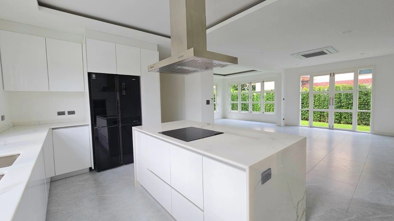 Комфортный, безопасный дом 5+1 в Пхукете