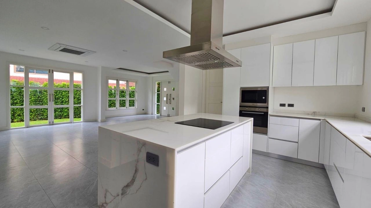 Комфортный, безопасный дом 5+1 в Пхукете