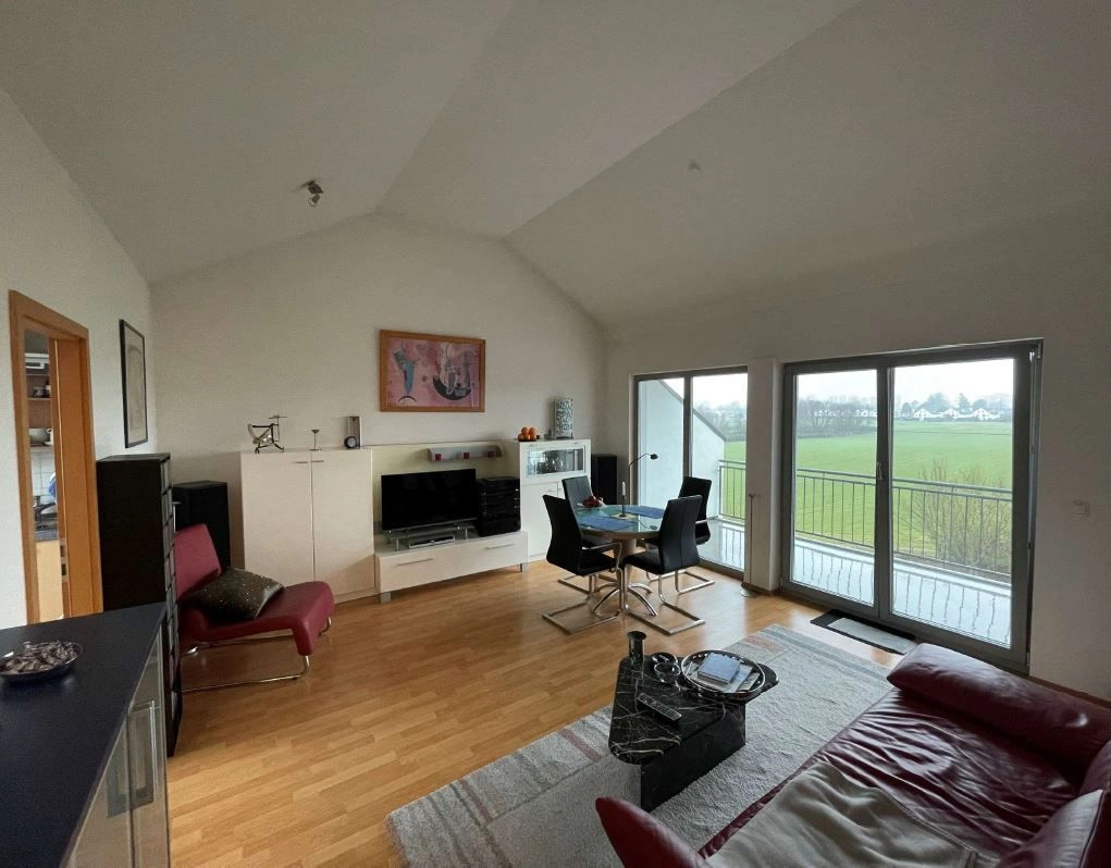 Квартира с балконом в престижном районе Дюссельдорфа, Германия