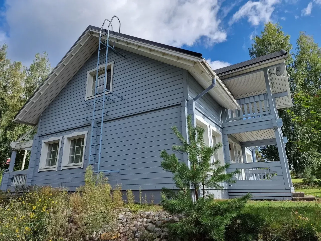 Вилла в элитном районе Имтры у рыбного озера, Финляндия