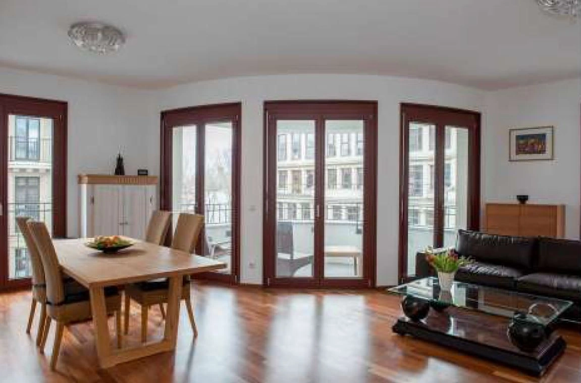 Роскошная квартира с двумя спальнями в центре Берлина, Германия, 100 м²