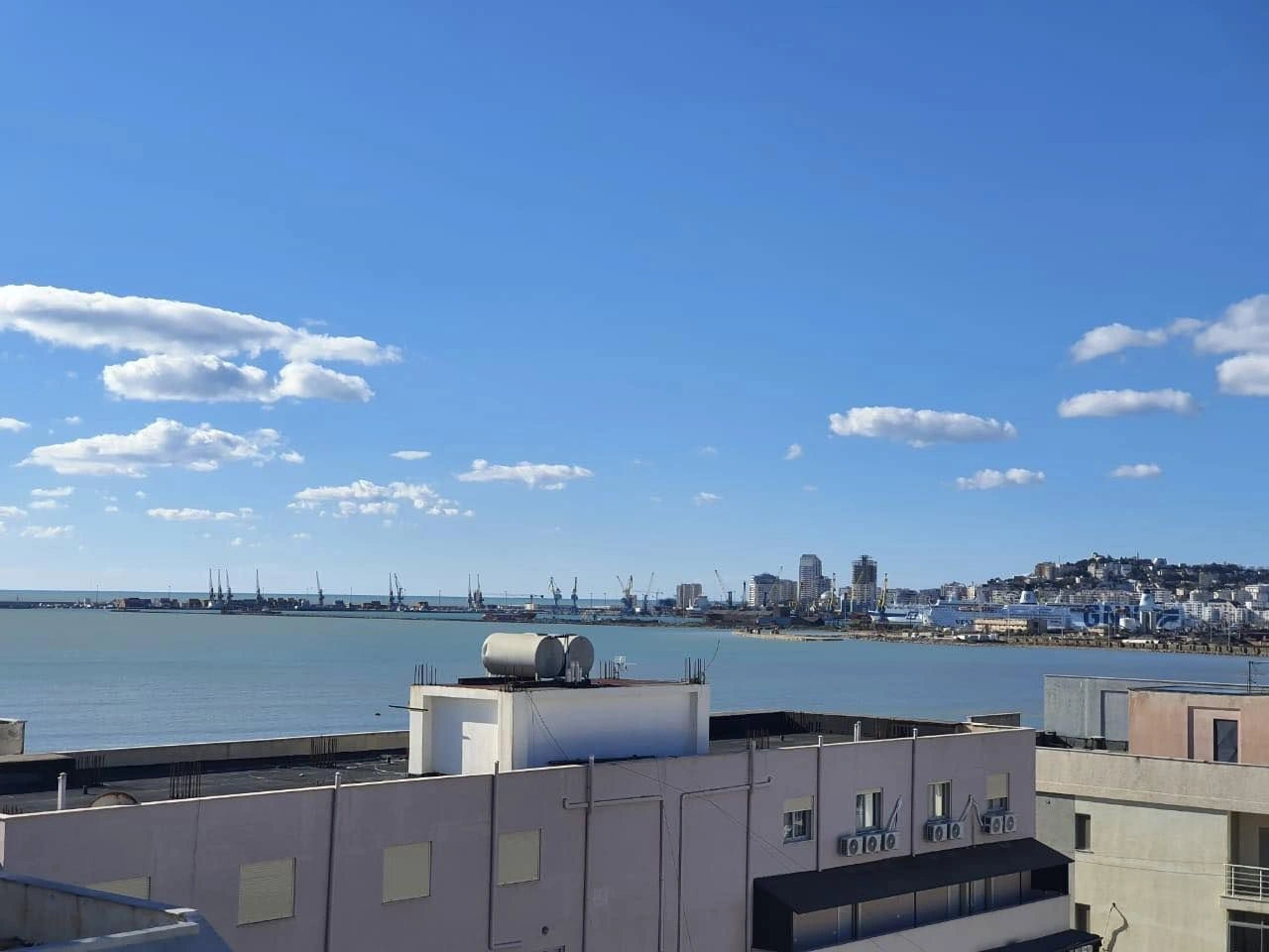 Современная студия 35 м² в Дурресе