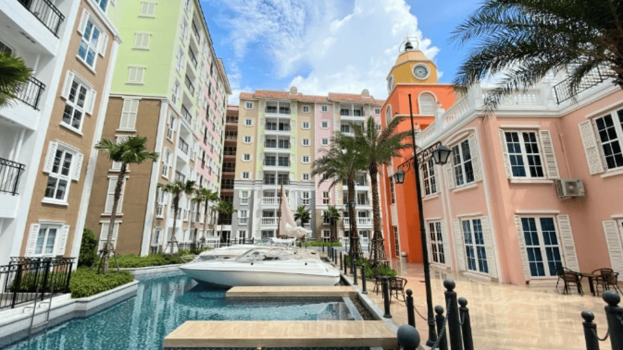 Квартира с двумя спальнями рядом с пляжем в Паттайе, Таиланд