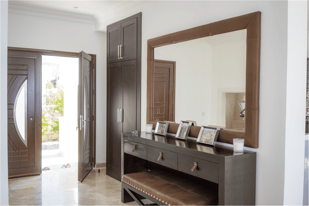 Вилла 3+1 на первой береговой линии в Эсентепе