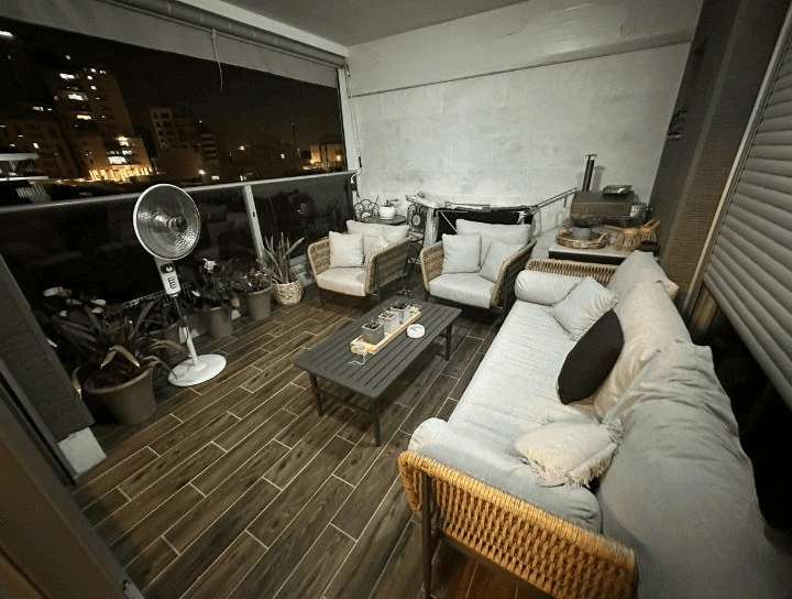 Квартира 6+1 с террасой в Холоне, Израиль