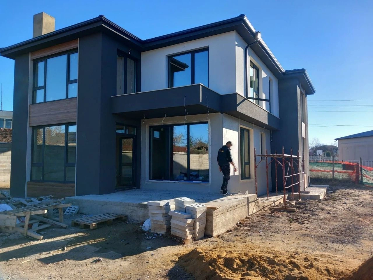 Вилла 4+1 с продуманной планировкой в районе Приселци, Болгария