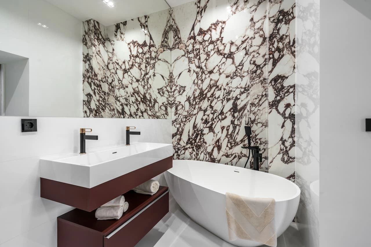 Квартира 141 м2 в историческом здании рядом с парламентом