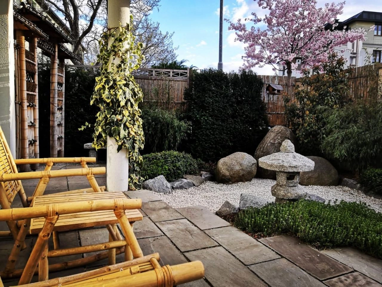 Квартира с мраморной кухней и техникой в Вене - 1610k €