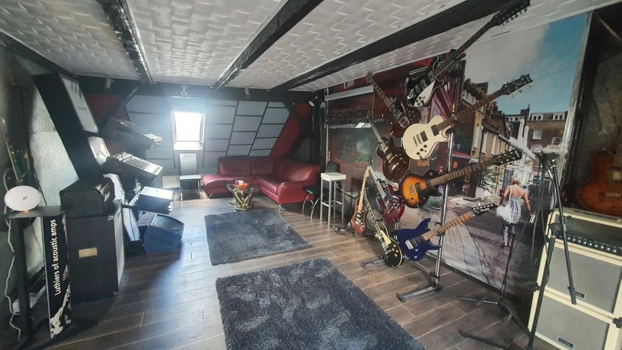 Многоквартирный дом в центре Вайзенкирхена, Нижняя Австрия