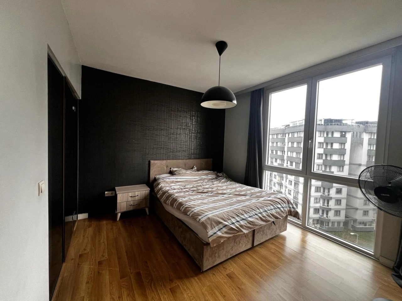 Квартира 95 m2 с панорамными окнами в Стамбуле, Турция