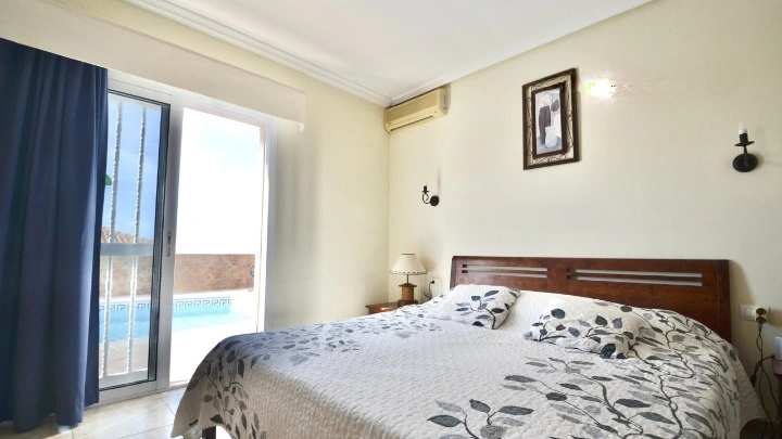 Изумительная вилла 200 м² с видом на море на Тенерифе