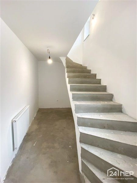 Дом 2+1 с высококачественными материалами в Любляне