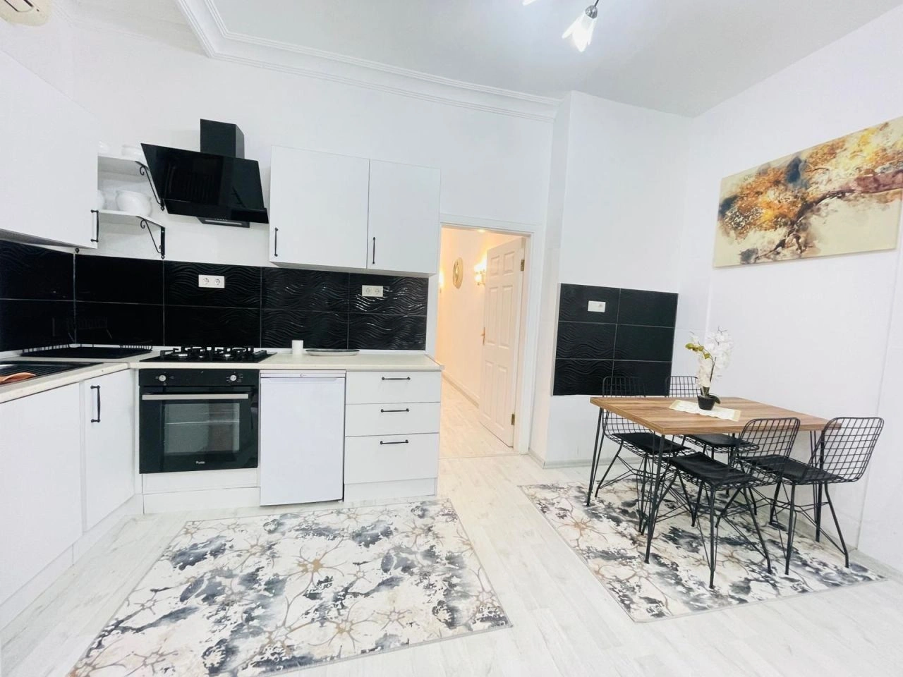 Комфортабельная квартира 1+1 в 200 м от моря в Алании