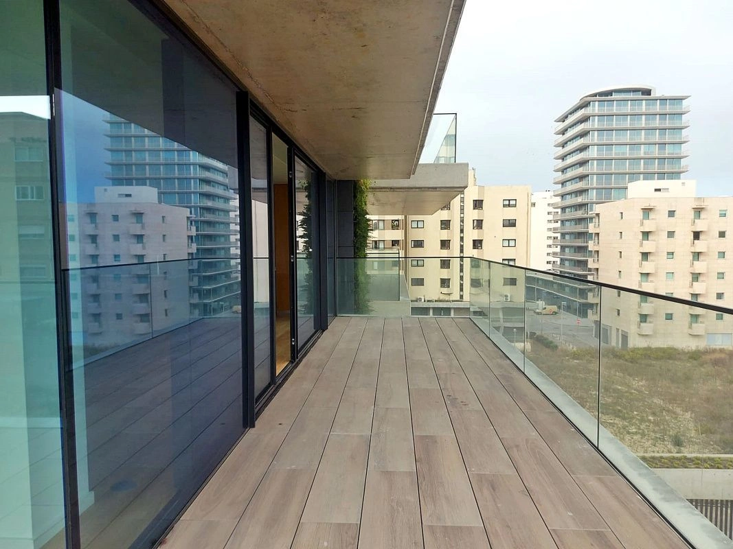 Элитная квартира 3+1 в Матосиньоше, Португалия