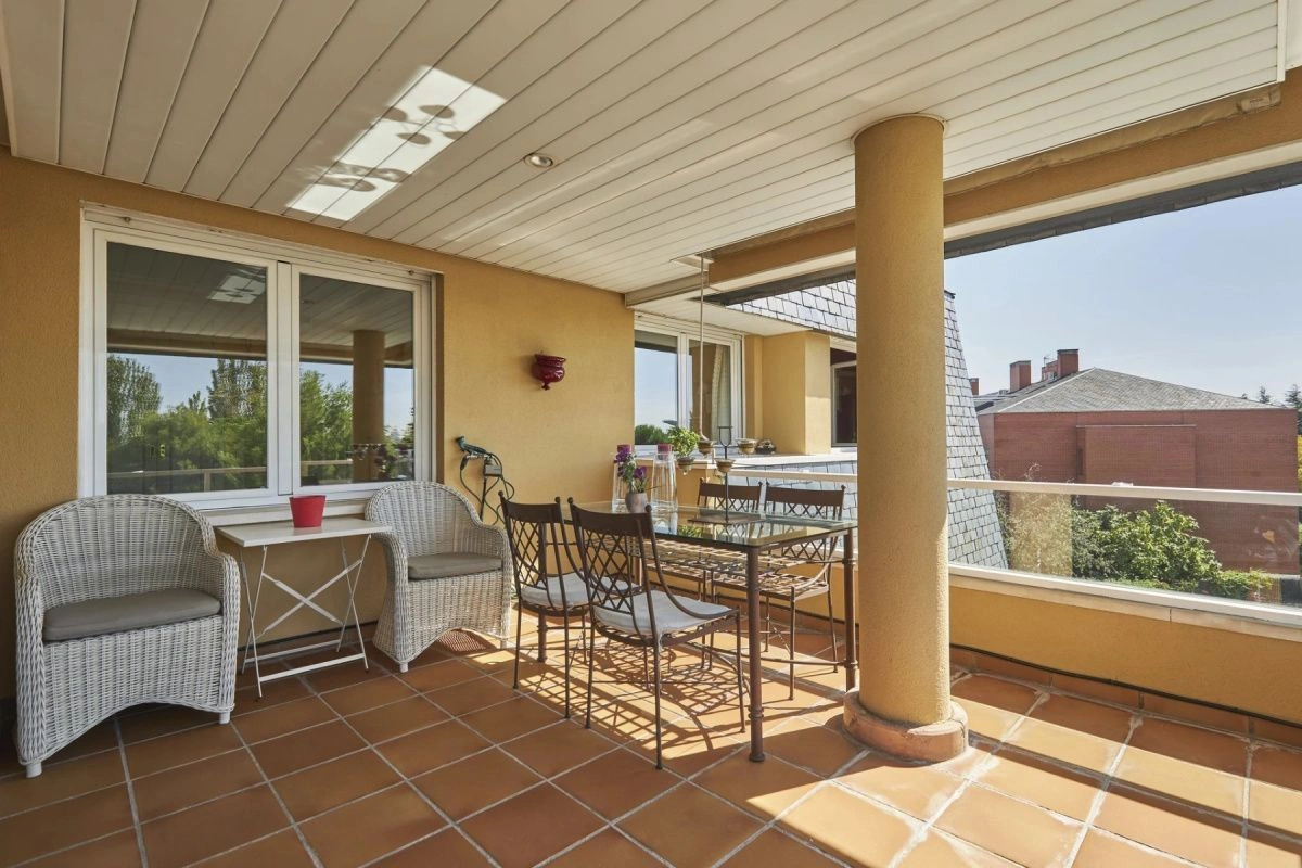 Фантастический пентхаус 4+1 в Мадриде, Испания