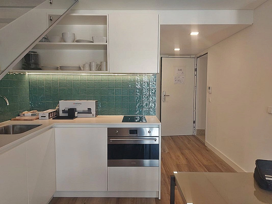 Двухуровневая квартира в Вила-Нова-ди-Гайя, регион Порту, Португалия