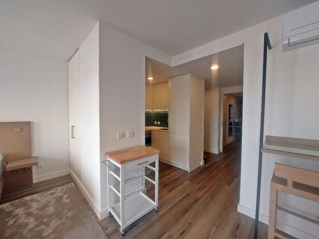 Купите современную квартиру 82 м2 в Вила Нова ди Гая