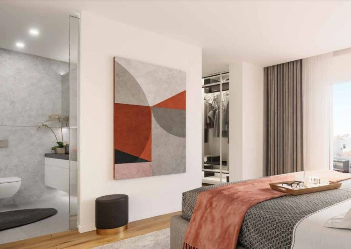 Просторная квартира 102 м² в хорошем жилом комплексе Лиссабона.