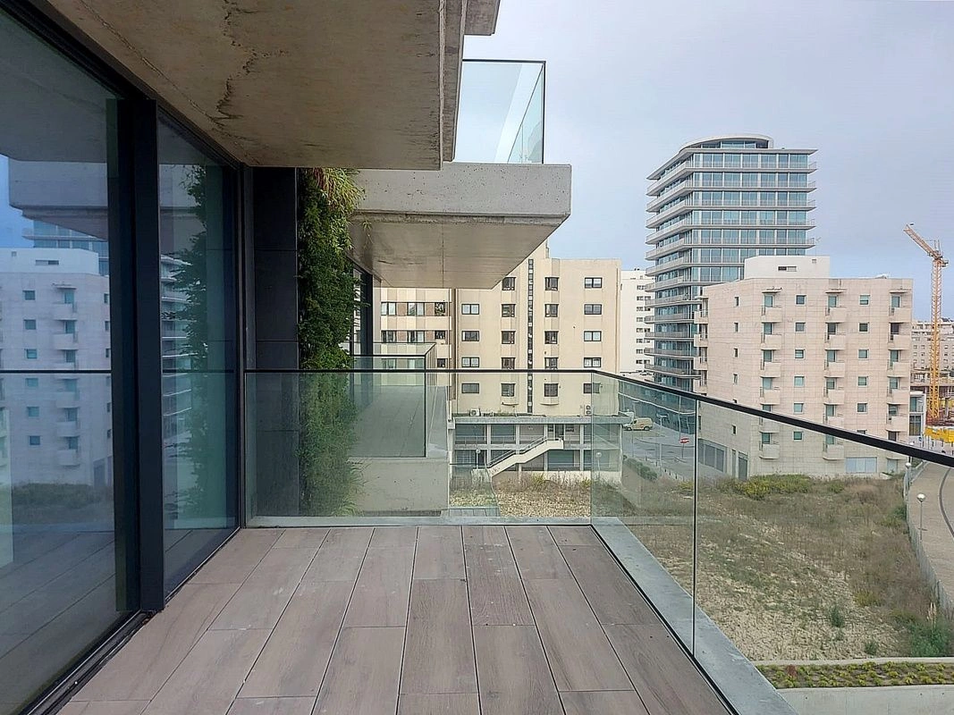 Элитная квартира 3+1 в Матосиньоше, Португалия