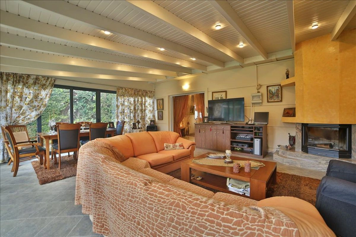 Жилье в Афинах за 720k € ✅ купите дом в Греции