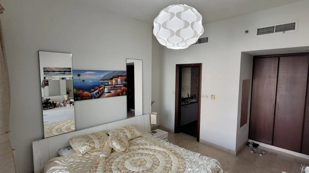 Квартира 1+1, удобное расположение без светофоров