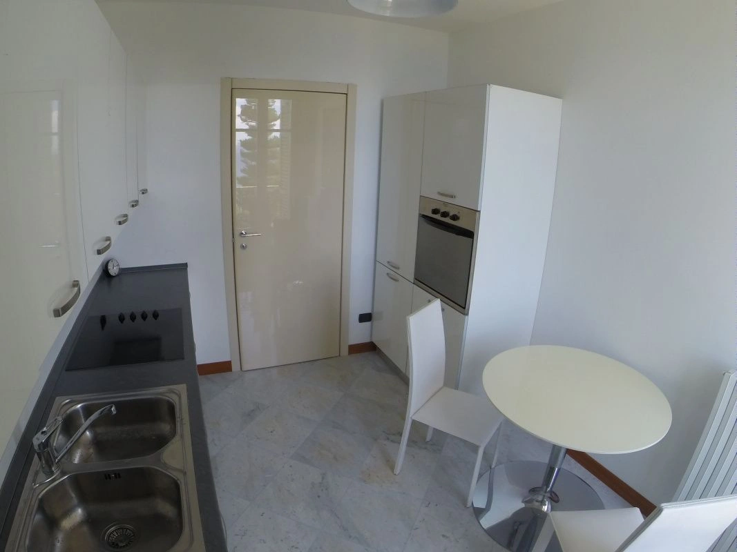 Apartment 3+1 in Ospedaletti