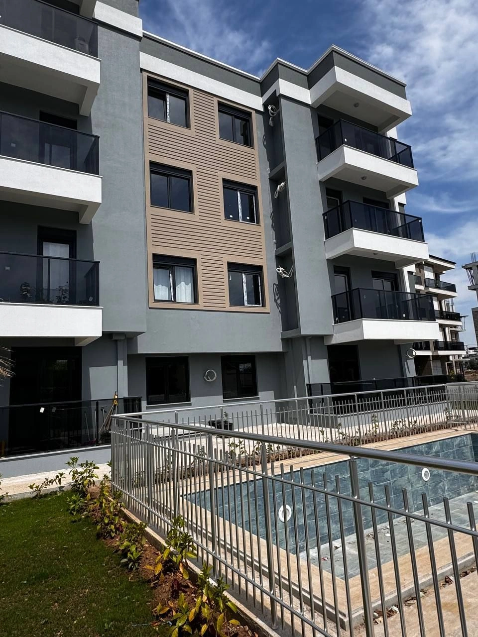 Квартира 1+1 у моря в современном комплексе Антальи, Турция