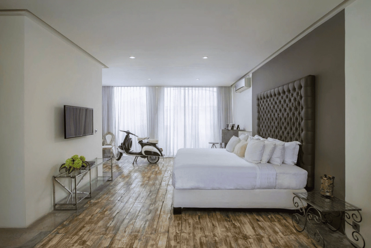 Просторная вилла 425 м2 в Семиньяке