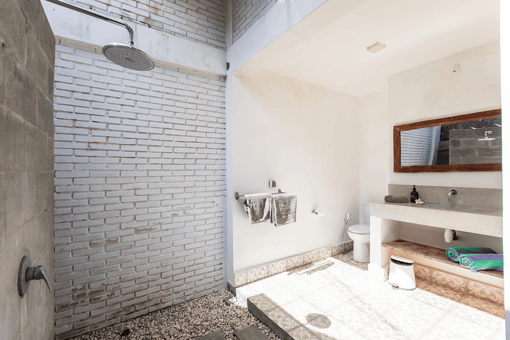 100m2 villa in Changgu with swimming pool