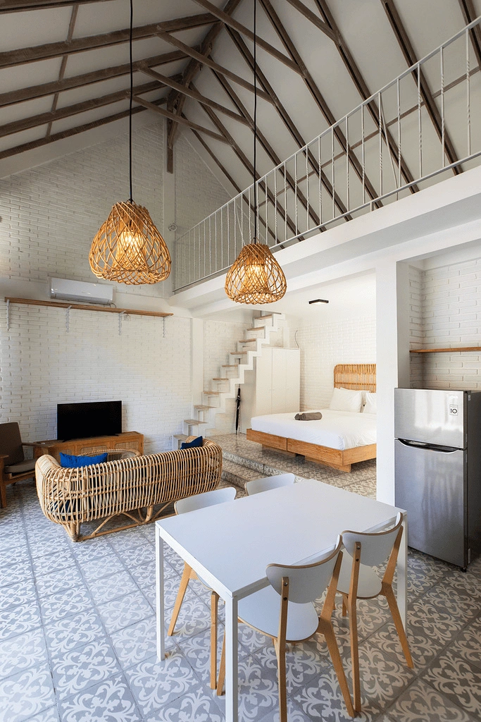 Вилла 100 м2 с высокими потолками в Канггу