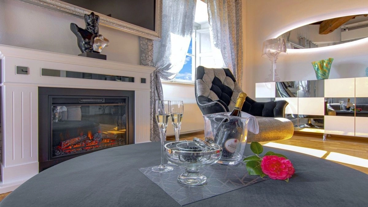 Роскошные квартиры на холмах с видом на Лукку, Италия