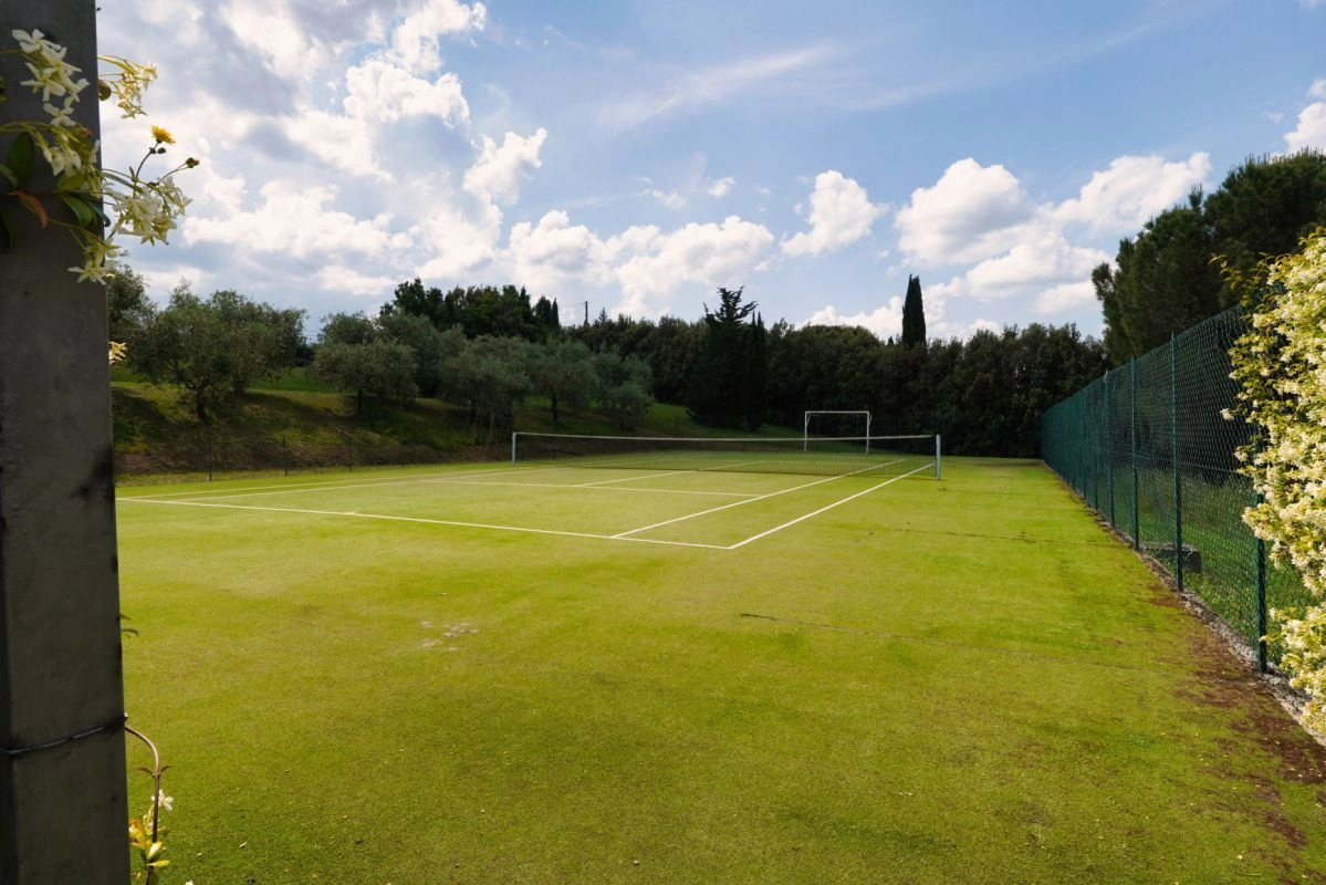 Усадьба 16+1 в Кастельфьорентино, Италия