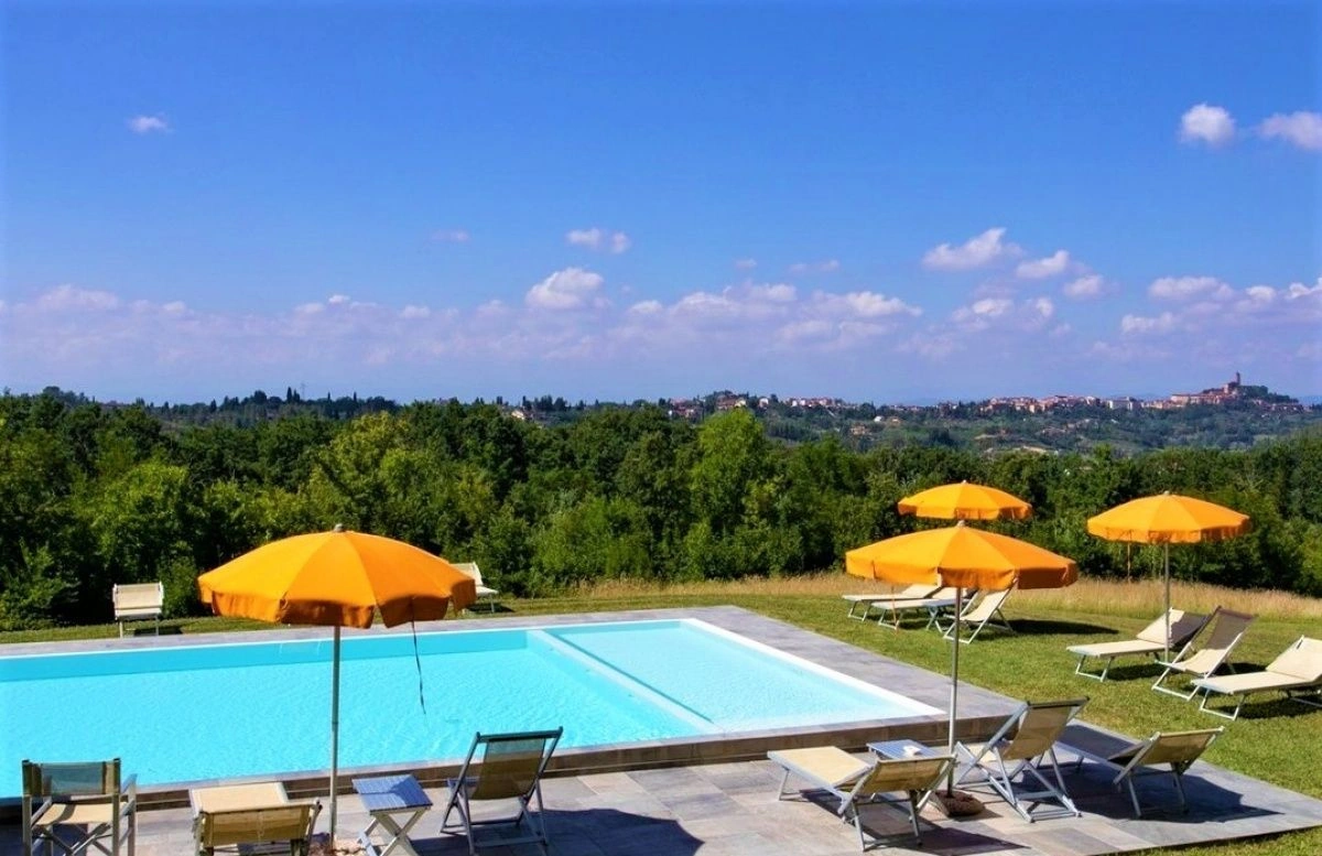 Вилла с отделкой премиум-класса ручной работы в Пизе, Италия