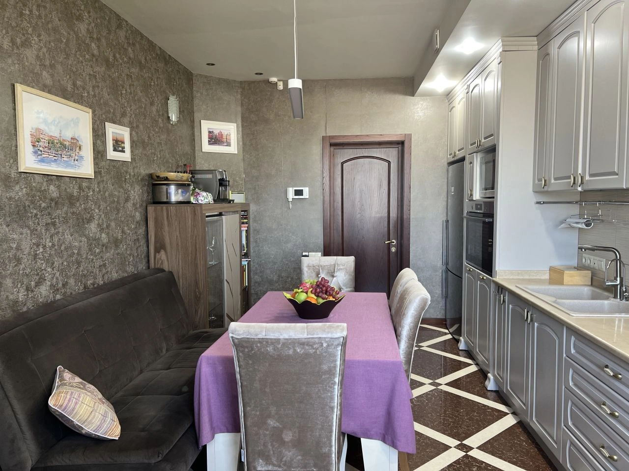 Роскошная квартира в престижном районе Ваке, Грузия, 172 м²