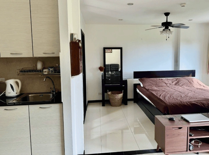 Недорогая студия рядом с пляжем в Паттайе, Таиланд