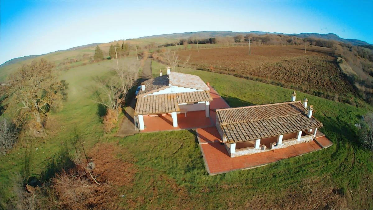 Вилла в Гроссето рядом с этрусским некрополем и термальным курортом, Италия