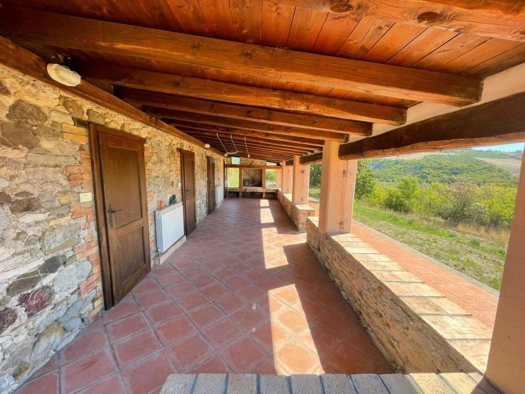 Вилла в Гроссето рядом с этрусским некрополем и термальным курортом, Италия