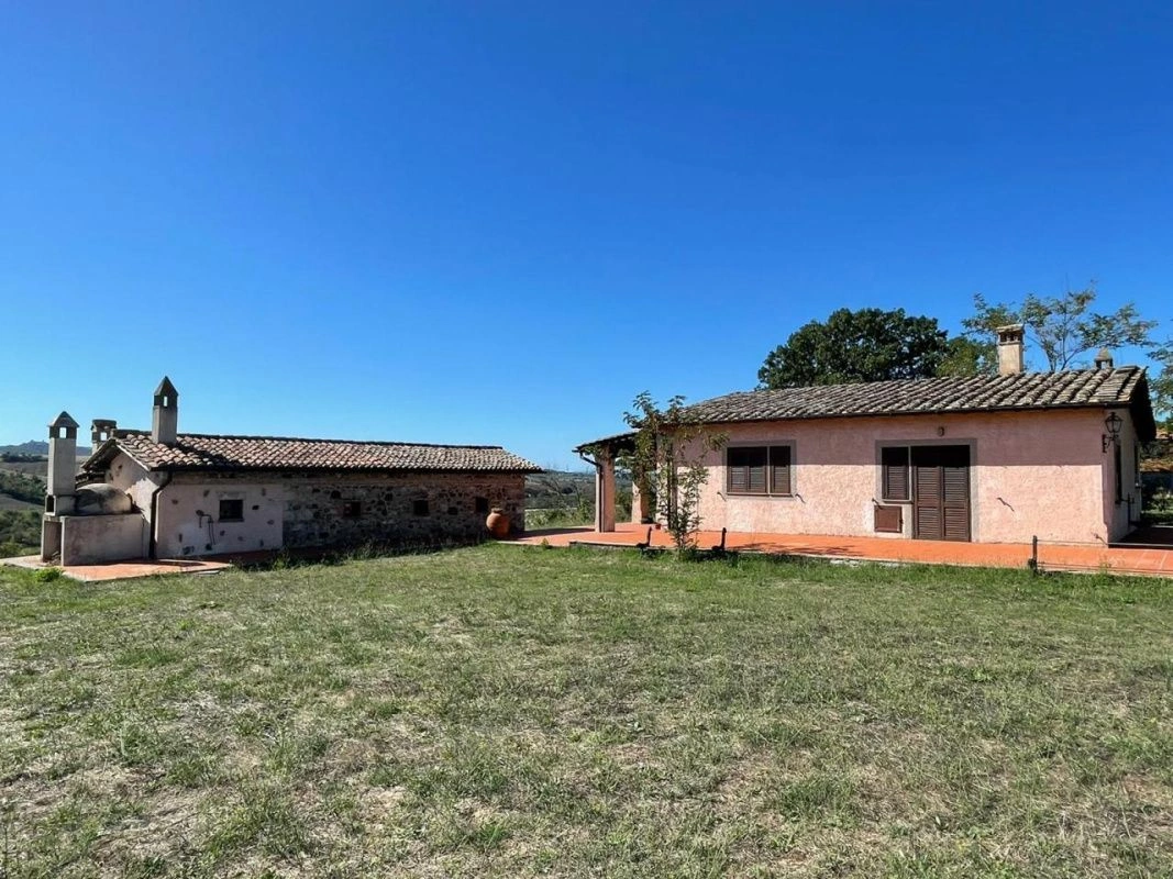 Вилла в Гроссето рядом с этрусским некрополем и термальным курортом, Италия