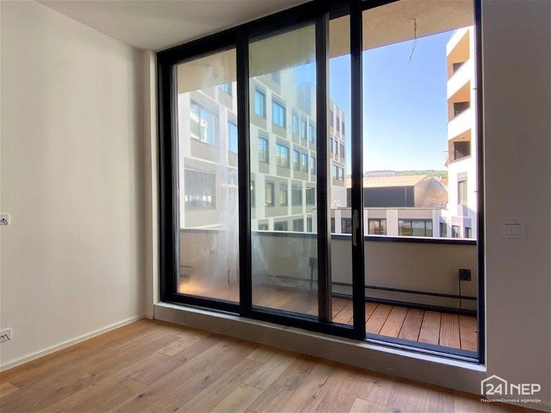 Квартира 2+1 в новом комплексе в престижном районе Копера