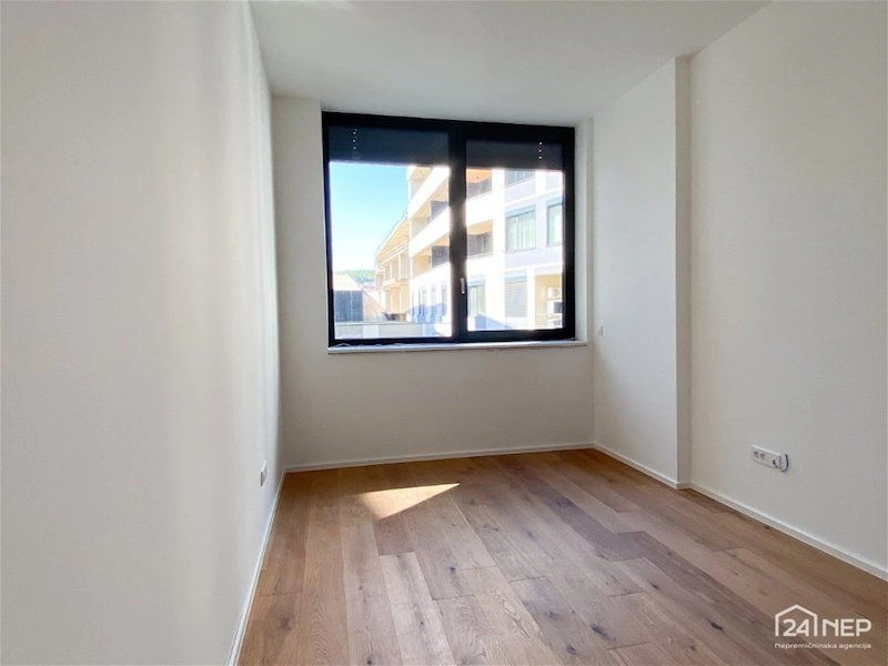 Квартира 2+1 в новом комплексе в престижном районе Копера