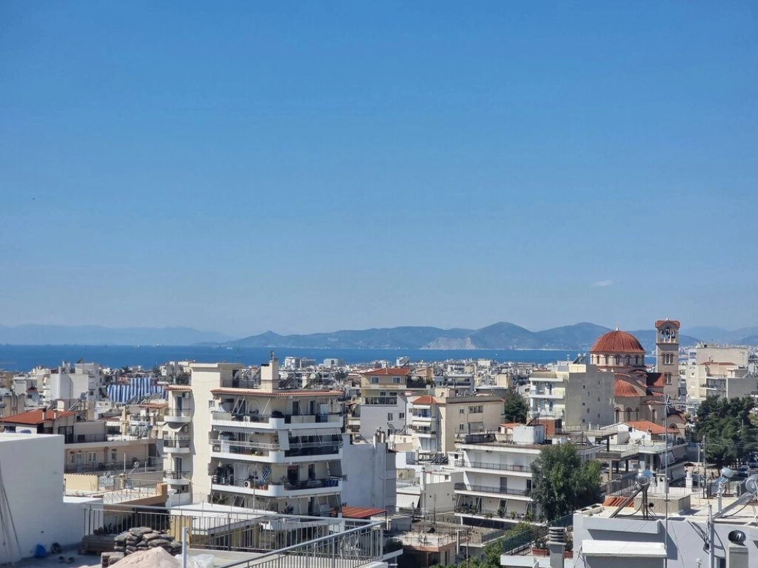 Просторный таунхаус 100 m² в Афинах