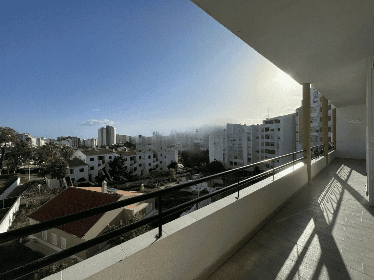 Квартира 100 m2 с видом на море в Portimao, Португалия