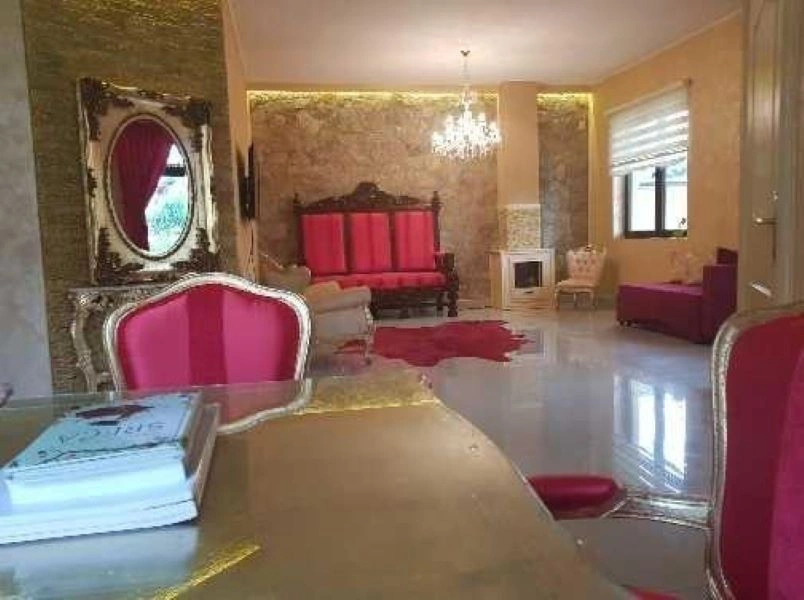 Дом 4+1 в центре Нови-Сада, Сербия