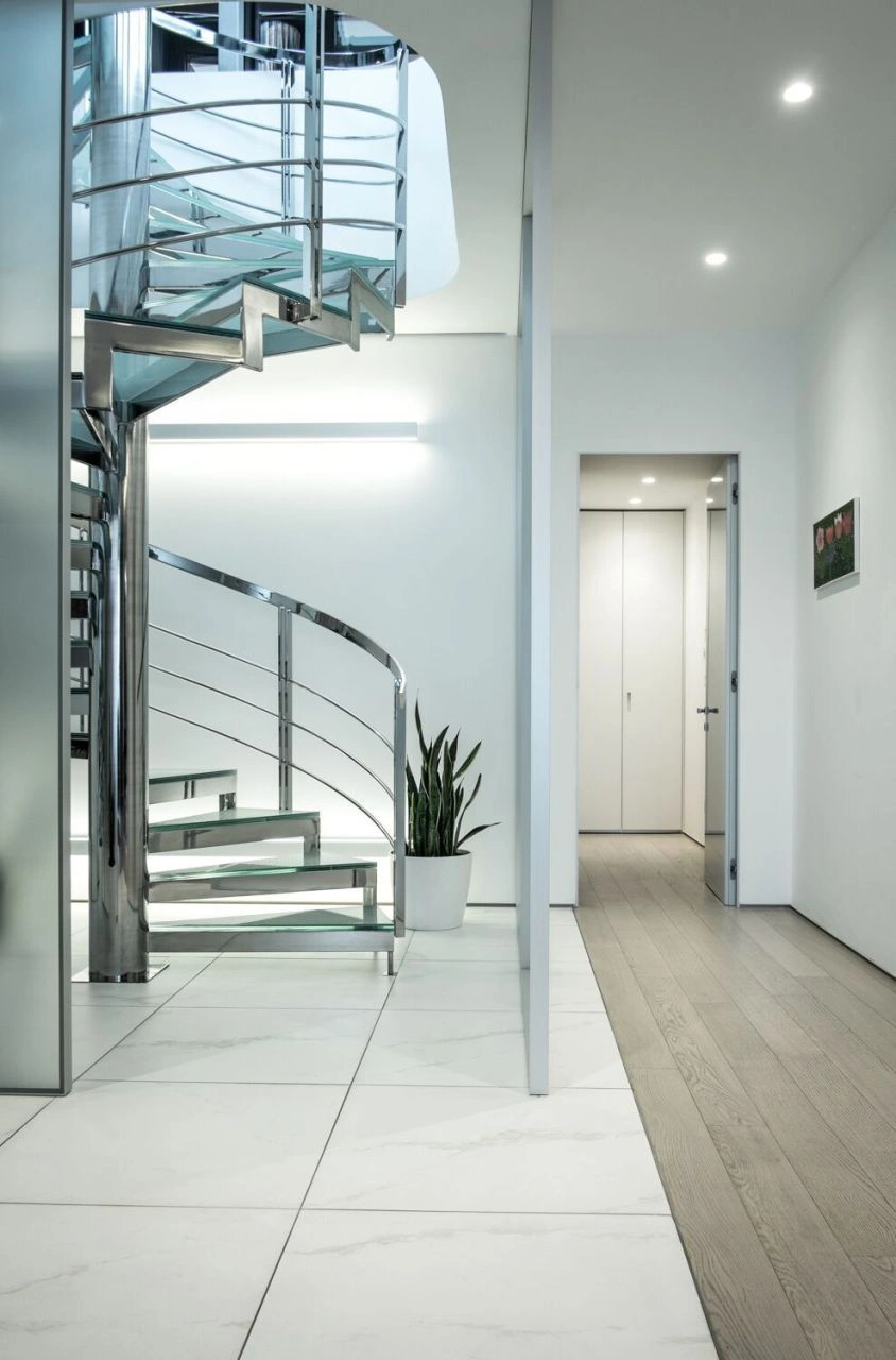 Роскошный пентхаус 2+1 с видом на море в Будве