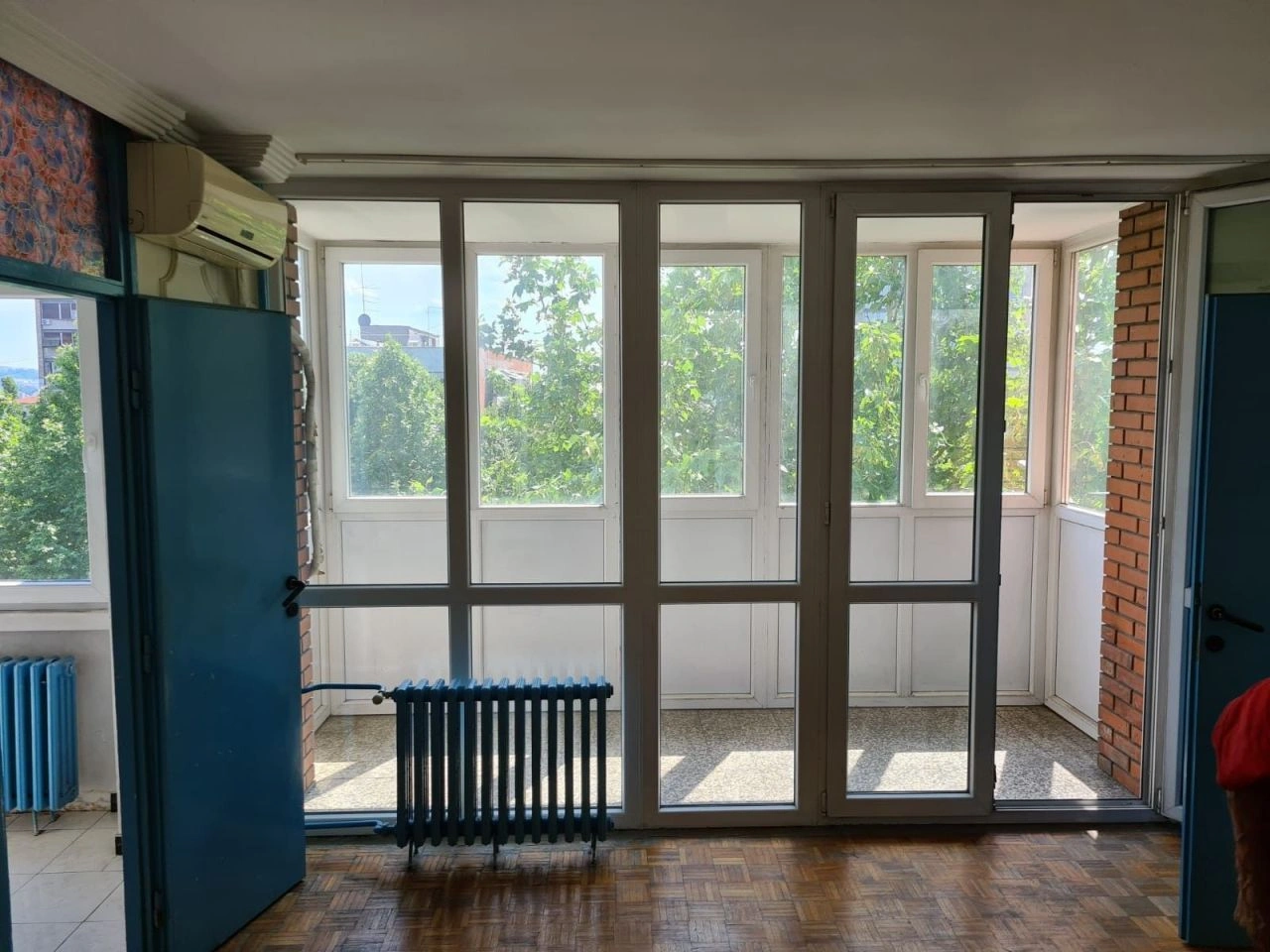 Светлая квартира в престижном районе Белграда, Сербия, 45 м²