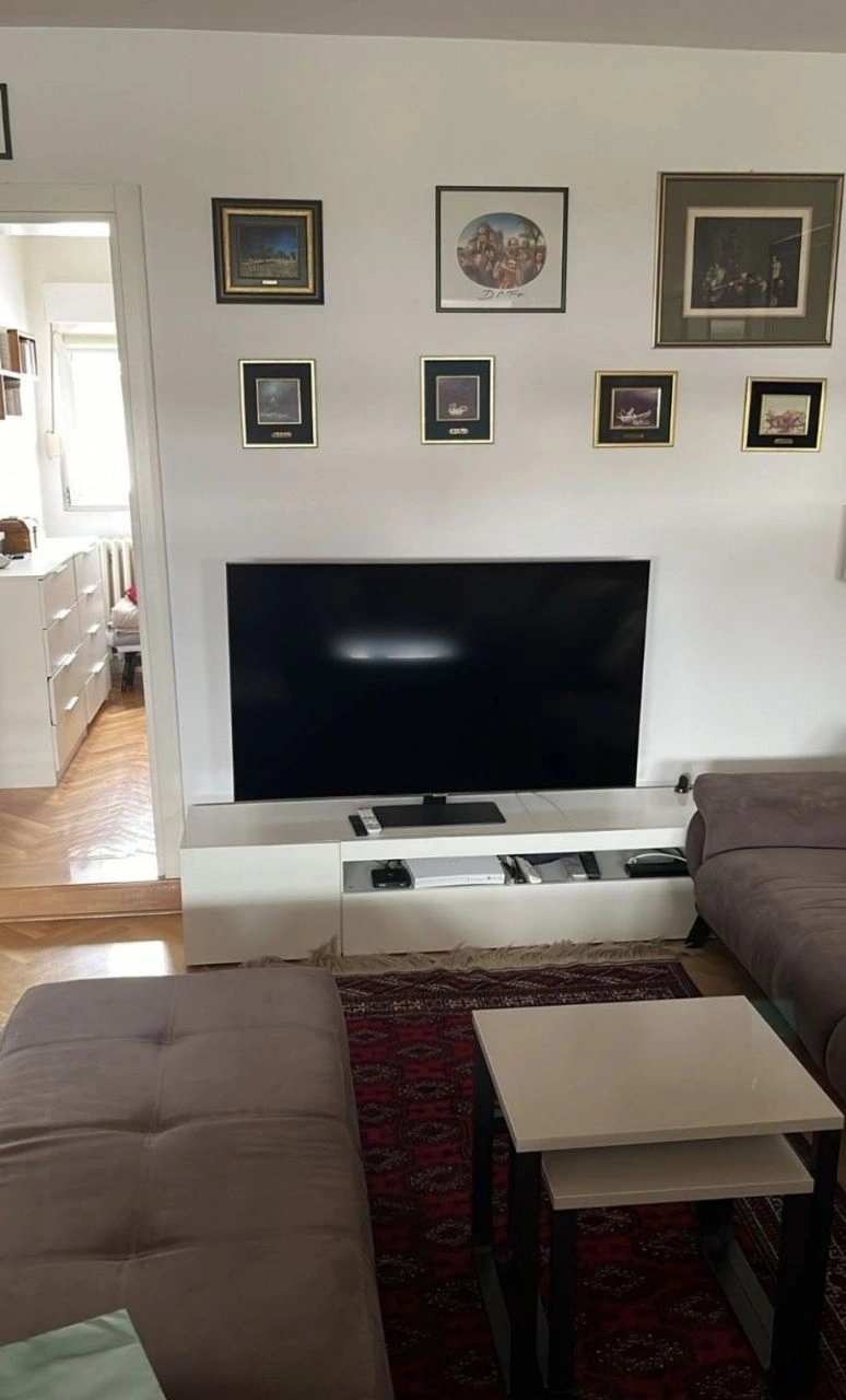 Квартира с двумя спальнями в Белграде, Сербия