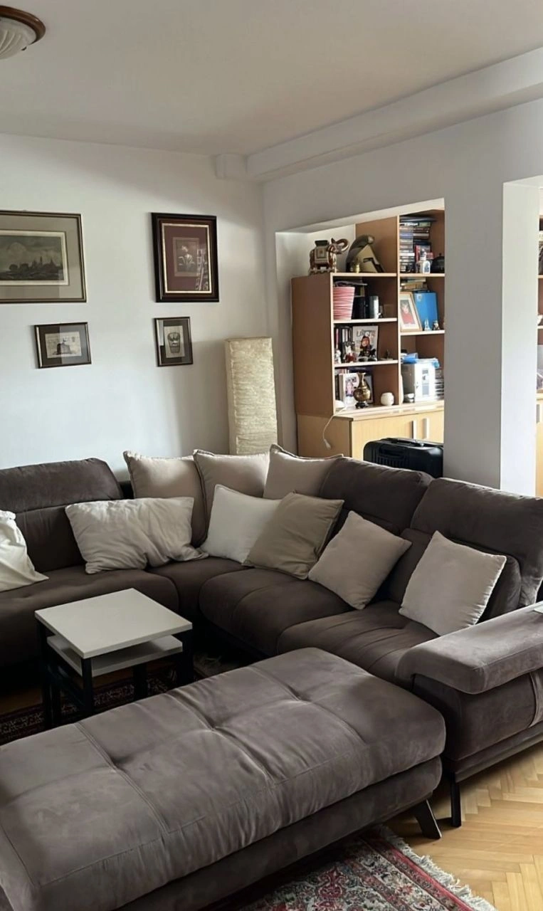 Квартира с двумя спальнями в Белграде, Сербия