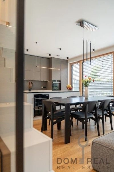 Элегантный таунхаус с фитнес-залом и сауной в Любляне - 1448000 €