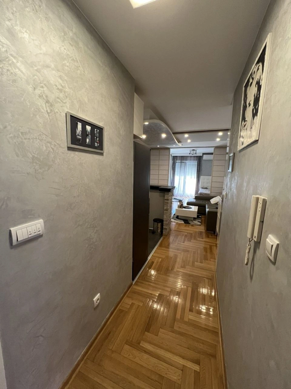 Светлая студия в центре Белграда, Сербия, 34 m2